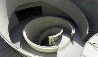 无声视频，静谧欣赏，安藤忠雄的建筑迷宫