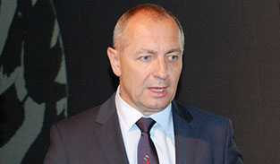 城视窗专访：博尔•塞奇卡大使