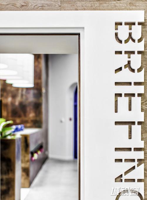 诺丁山多功能厅