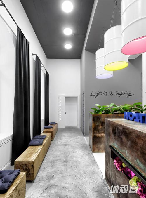 诺丁山多功能厅