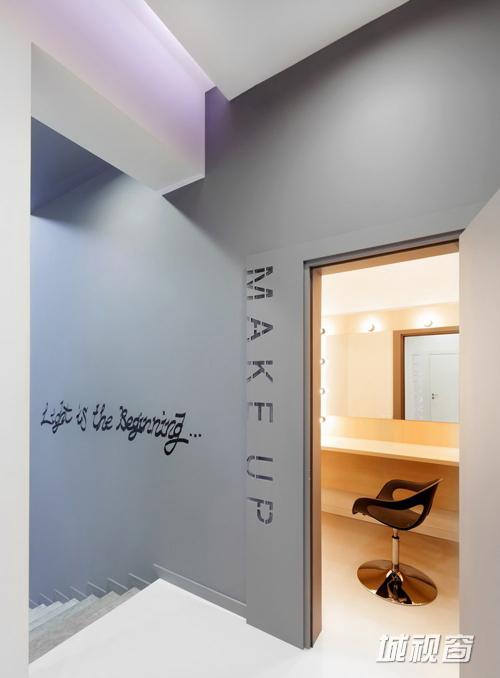 诺丁山多功能厅